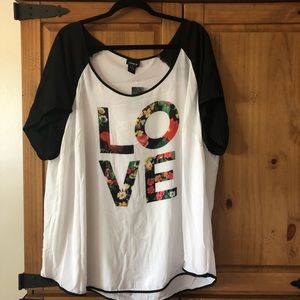 Torrid LOVE top NWT
